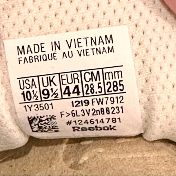 Reebok Zig Kinetica 'True Grey' Sneakers - Picture 8 of 8